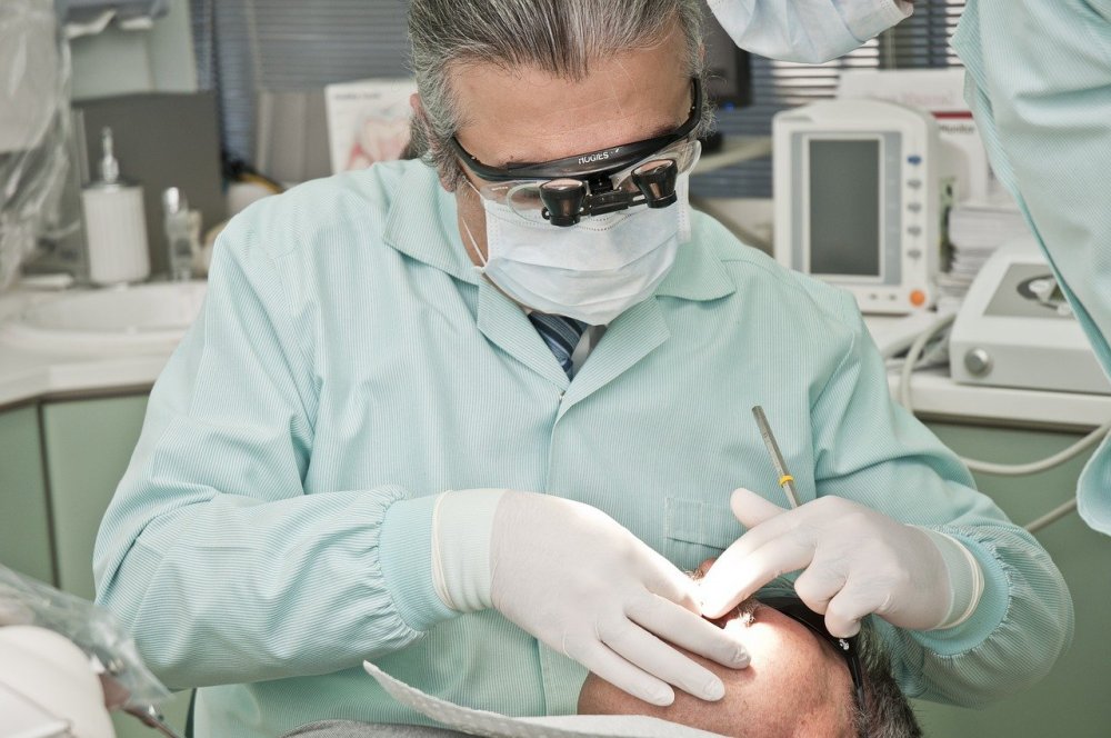İzmir Karşıyaka diş hekimi listesi 2021