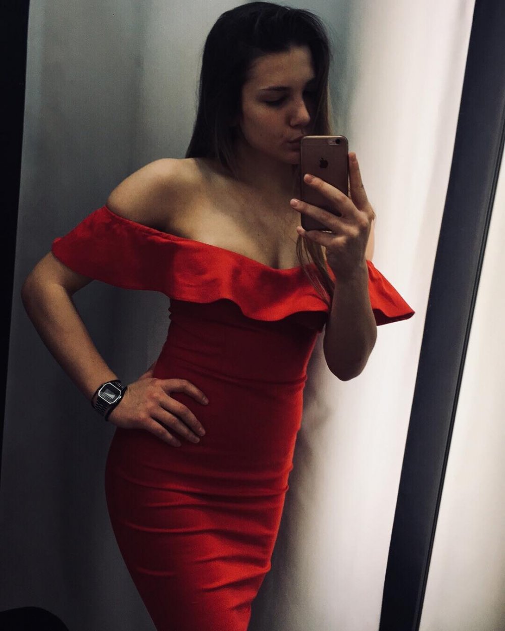 Survivor Nisa Bölükbaşı kimdir? Nereli, kaç yaşında, mesleği, boyu