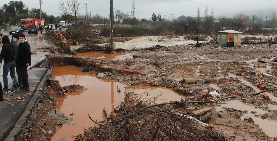 Son Dakika İzmir Menderes