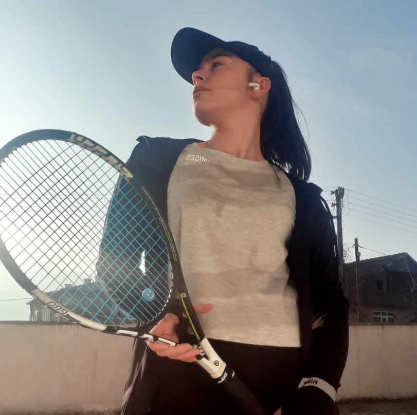 Survivor Ayşe Yüksel