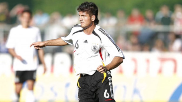 Survivor Barış Özbek