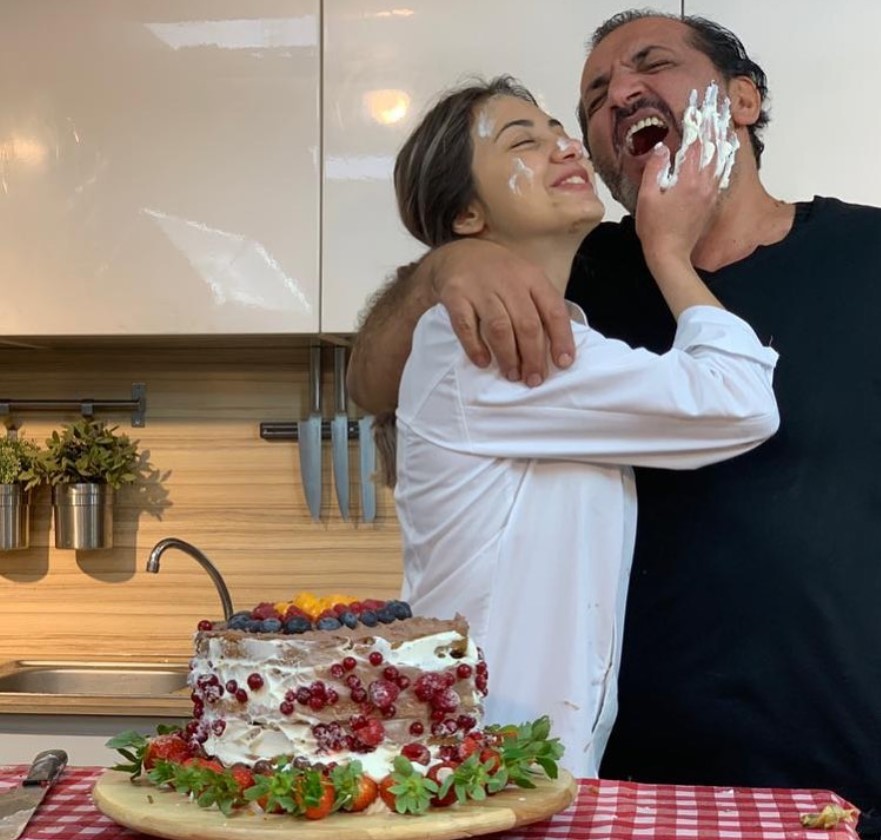 MEHMET YALÇINKAYA VE KIZI SUDE YALÇINKAYA