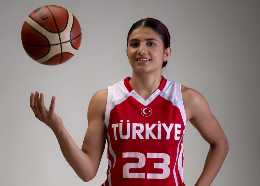 Survivor Merve Aydın