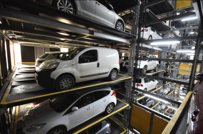 İzmir Bayraklı Smyrna Tam Otomatik Otoparkı