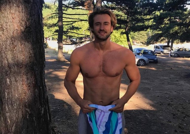 Doya Doya Moda Arif Can