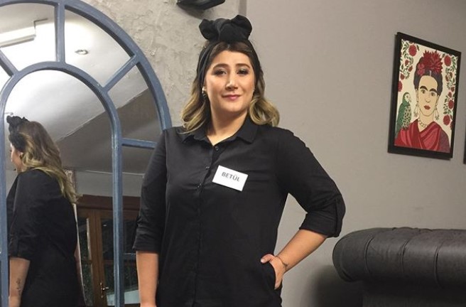 Doya Doya Moda Betül kaç yaşında nereli kim Doya Doya Moda Betül Böçkün kaç kilo boyu kaç sevgilisi kimdir?