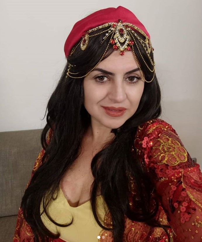 Doya Doya Moda Emel Başkan kimdir kaç yaşında Emel Başkan nereli eşi kim boyu kaç soyadı oynadığı diziler