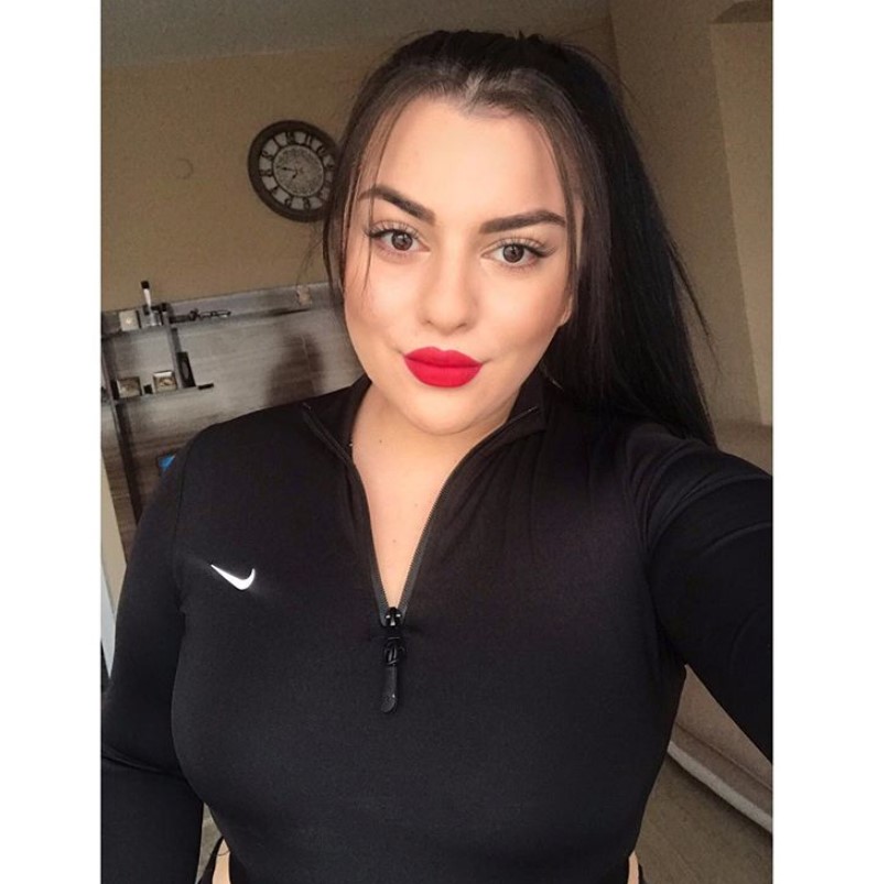 Doya Doya Moda Gamze Eroğlu kimdir kaç yaşında boyu kaç kaç kilo Doya Doya Moda Gamze nereli?