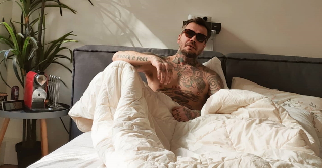 Doya Doya Moda jürisi Umut Eker kimdir sevgilisi kim nereli boyu kaç evli mi kaç yaşında?