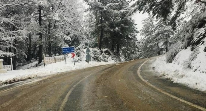 Beklenen kar yağışı gerçekleşti, kar kalınlığı 30 santimetreyi geçti