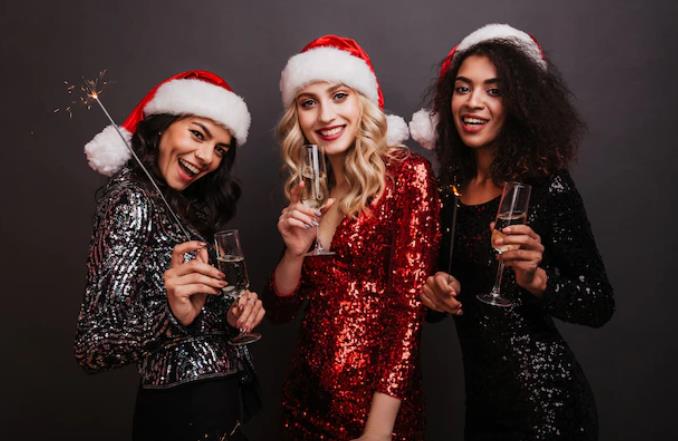 İzmir Yılbaşı 2023 Mekan Önerileri Listesi