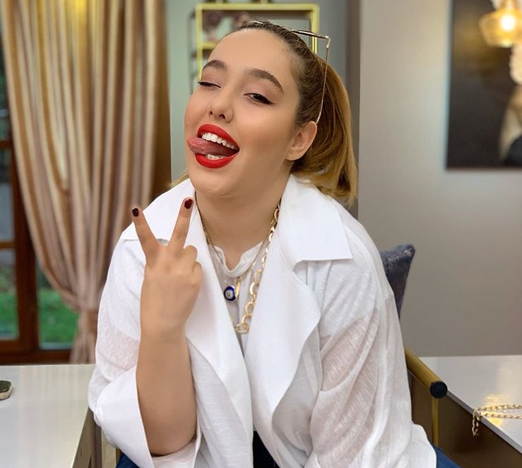 Doya Doya Moda Su kaç yaşında aslen nereli boyu kaç cm kaç kilo kaç beden Su Baher oynadığı diziler Erkenci Kuş