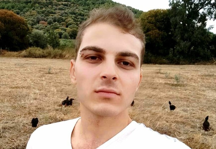 İzmir'de Salih Eryiğit kayboldu, herkes onu arıyor