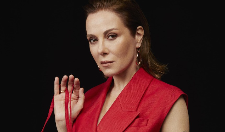 Zuhal Olcay aslen nereli burcu ne çocuğu var mı eşi kimdir oynadığı filmleri ve tv dizileri