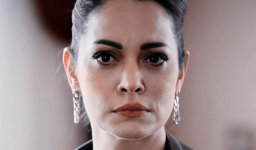 Sezin Akbaşoğulları aslen nereli boyu kaç burcu ne evli mi eşi kim oynadığı filmleri ve tv dizileri