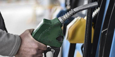 Bu Gece Depoları Doldurun! Akaryakıta Zam Geliyor