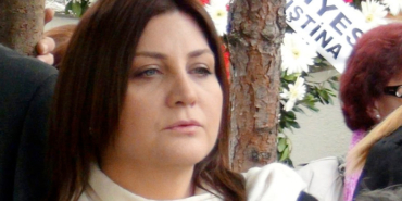 Sibel Can'dan 13 Yıl Önce Kaybettiği Annesi İçin Duygusal Mesaj