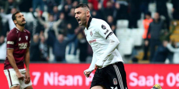 Balçova, Foça, Gaziemir, Güzelbahçe, Karabağlar, Karaburun, Narlıdere, Urla, Recep Tayyip Erdoğan