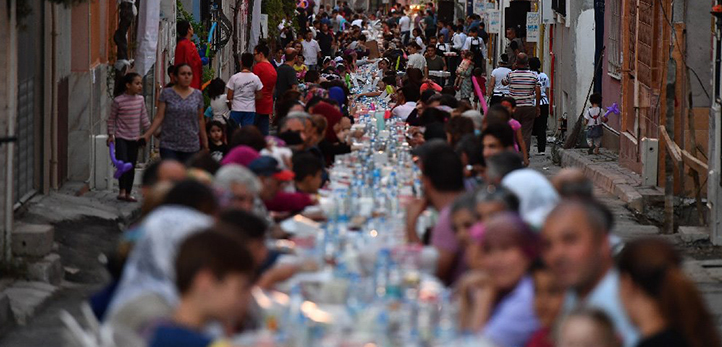 izmir, Tunç Soyer, Ahmed Adnan Saygun Sanat Merkezi, Dokuz Eylül Üniversitesi, Türkiye, Neptün Soyer