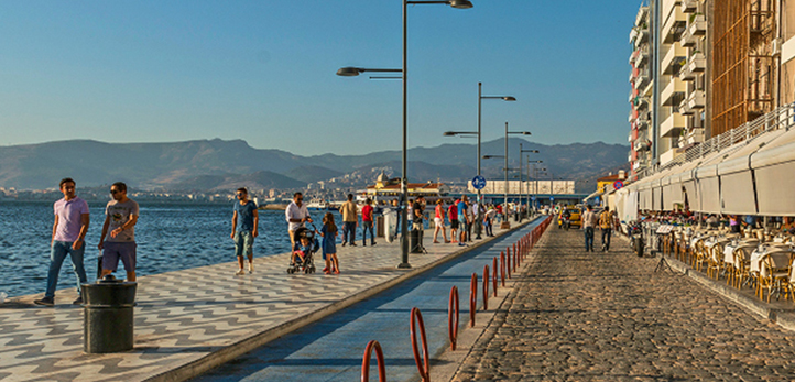 Bergama elektrik kesintisi, Bornova elektrik kesintisi, Dikili elektrik kesintisi, Foça elektrik kesintisi, Karşıyaka elektrik kesintisi, Kemalpaşa elektrik kesintisi, Kınık elektrik kesintisi, Menemen elektrik kesintisi, Selçuk elektrik kesintisi, Tire elektrik kesintisi, Torbalı elektrik kesintisi, Urla elektrik kesintisi, Beydağ elektrik kesintisi, Konak elektrik kesintisi, Buca elektrik kesintisi, izmir elektrik kesintisi, Karabağlar elektrik kesintisi, Güzelbahçe elektrik kesintisi, Menderes elektrik kesintisi