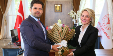 Karşıyaka, izmir, Çeşme, Karaburun, Karşıyaka Belediyesi, Cemil Tugay