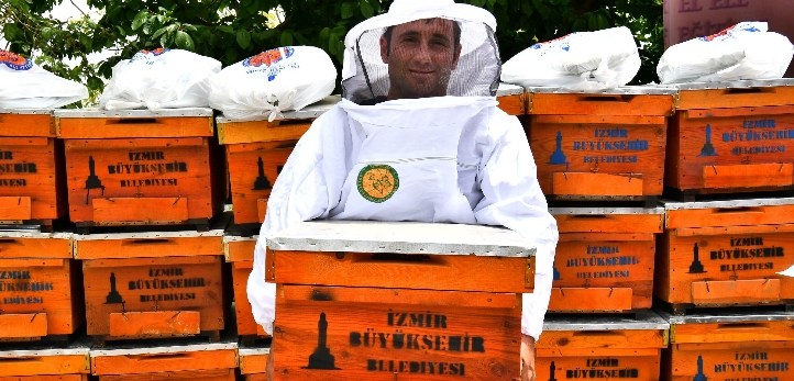 izmir, Konak, İzmir Büyükşehir Belediyesi