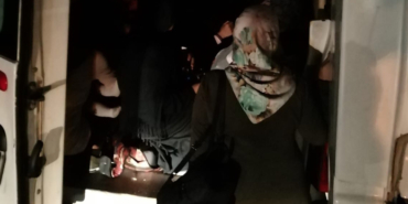 İzmir'in Aliağa ilçesinde 27 düzensiz göçmen yakalandı