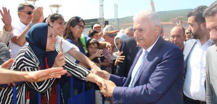 Karşıyaka, Karşıyaka Belediyesi, Cemil Tugay