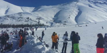 Karşıyaka, Karşıyaka Belediyesi, Cemil Tugay, Ege Üniversitesi Ziraat Fakültesi