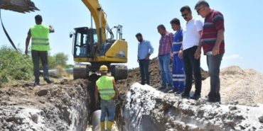 Dikili’de içme suyu boru hatları yenileniyor