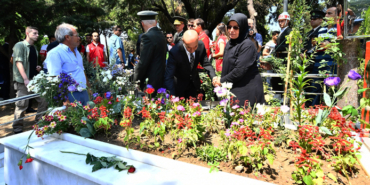 izmir, Bekir Pakdemirli, Ilıca Plajı