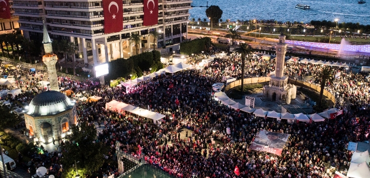 izmir, İzmir Büyükşehir Belediyesi, Tunç Soyer