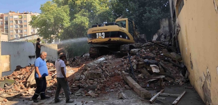 Bornova, Bornova Belediyesi, Mustafa İduğ