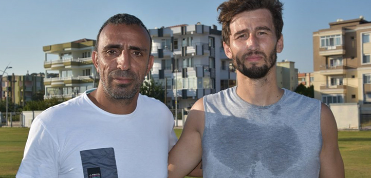 Konak, Abdül Batur, Cumhuriyet Halk Partisi, Deniz Yücel