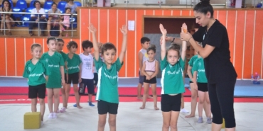 Karşıyaka, Karşıyaka Belediyesi, Cemil Tugay