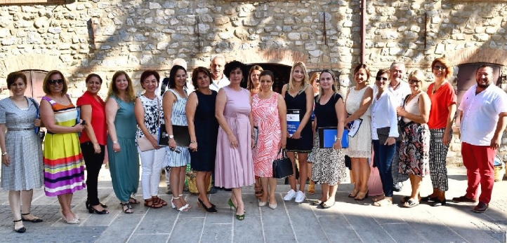 Konak, Abdül Batur, Konak Belediyesi