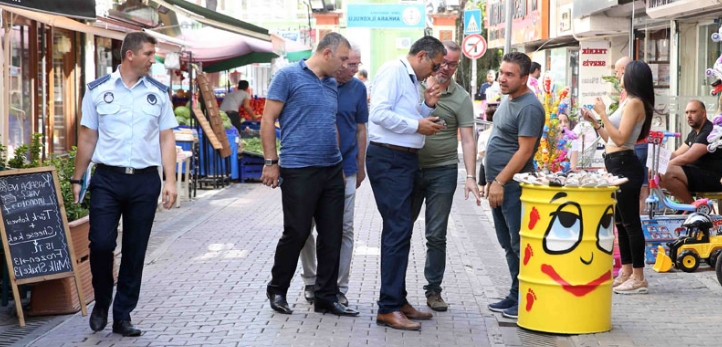 Konak, Abdül Batur, İzmir Büyükşehir Belediyesi, Tunç Soyer
