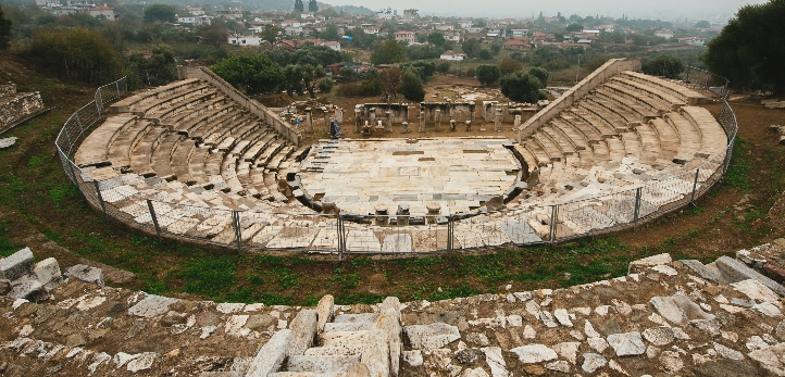 Karşıyaka, Karşıyaka Belediyesi, Cemil Tugay