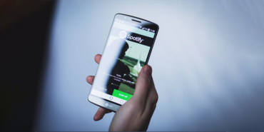 Sürekli zarar açıklayan Spotify'dan abonelere kara haber