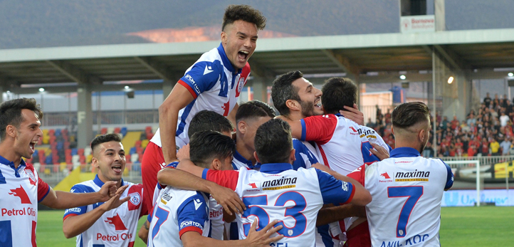 Bayındır elektrik kesintisi, Bornova elektrik kesintisi, Foça elektrik kesintisi, Kemalpaşa elektrik kesintisi, Kiraz elektrik kesintisi, Menemen elektrik kesintisi, Ödemiş elektrik kesintisi, Torbalı elektrik kesintisi, Urla elektrik kesintisi, Konak elektrik kesintisi, Buca elektrik kesintisi, izmir elektrik kesintisi, Karabağlar elektrik kesintisi, Çeşme elektrik kesintisi, Güzelbahçe elektrik kesintisi, Balçova elektrik kesintisi, Bayraklı elektrik kesintisi, Seferihisar elektrik kesintisi, Karaburun elektrik kesintisi