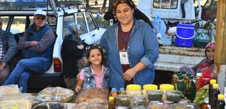 izmir, manisa, Torbalı, Ruhsar Pekcan