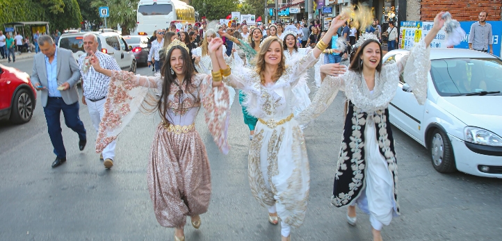 izmir, Konak, İzmir Büyükşehir Belediyesi, Kültürpark, Erkan Oğur