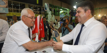 Karşıyaka, izmir, Cemil Tugay, İzmir Fuarı