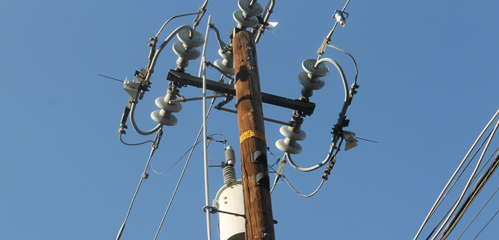 Karşıyaka Belediyesi, Bornova Belediyesi, Konak Belediyesi, Çiğli Belediyesi, Seferihisar Belediyesi, Dikili Belediyesi, Menderes Belediyesi