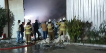 Cem Yılmaz, izmir, Nilperi Şahinkaya, Zafer Algöz, Cem Davran, İzmir Optimum