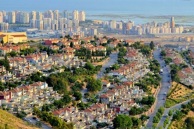 İzmir su kesintisi, Foça su kesintisi, Karşıyaka su kesintisi, Karabağlar su kesintisi, Konak su kesintisi, Selçuk su kesintisi, Torbalı su kesintisi, Bayraklı su kesintisi, Çeşme su kesintisi, Menemen su kesintisi, Çiğli su kesintisi, Buca su kesintisi