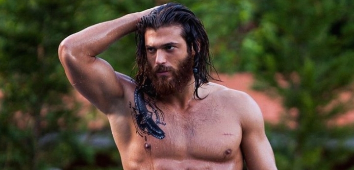 izmir, Türkü Su Demirel