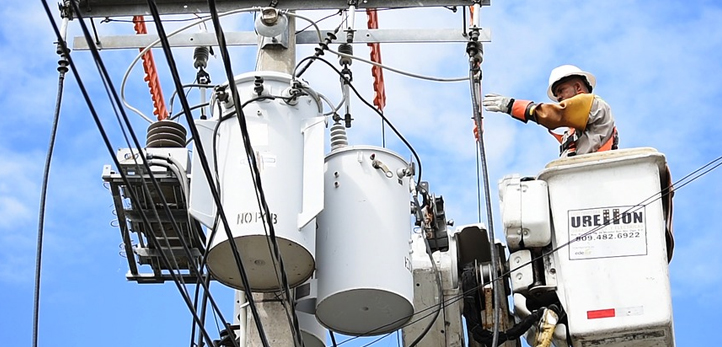 Karşıyaka, izmir, Bornova, İZBAN, Mavişehir, Haluk Levent, Alaybey, Fatih Erkoç, Hilltown Karşıyaka AVM