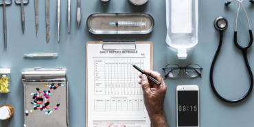 Konak, Konak Belediyesi, Zülfü Livaneli