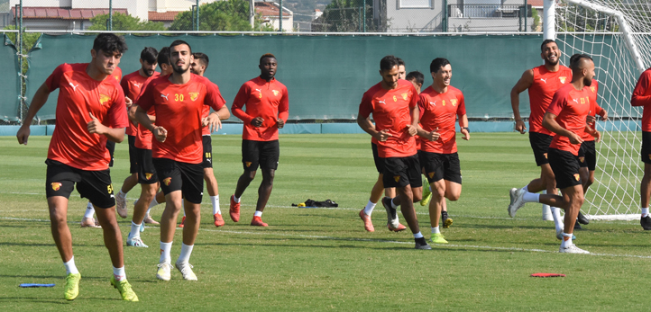 izmir, Bayraklı, Serdar Sandal, Turan Mahallesi, Muhittin Erener Mahallesi, Refik Şevket İnce Mahallesi